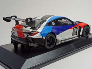 BMW M4 GT3 -2021 PRESENTATION 1:18 MINICHAMPS — фото 8