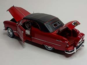 FORD 1950 COUPE RED 1:18 MAISTO — фото 3