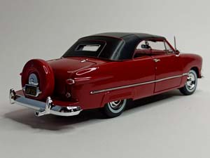 FORD 1950 COUPE RED 1:18 MAISTO — фото 8