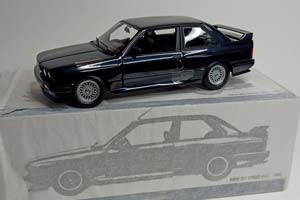 BMW M3 E30 STREET EVO BLUE 1:18 MINICHAMPS — фото 9