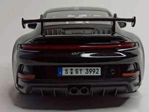 PORSCHE 911 GT3 BLACK 1:18 MAISTO — фото 7