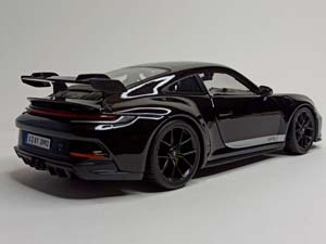 PORSCHE 911 GT3 BLACK 1:18 MAISTO — фото 9