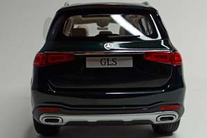 MERCEDES GLS GREEN 1:18 ДИЛЕРСКИЙ — фото 4