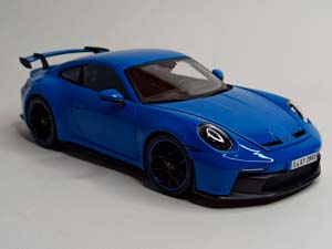 PORSCHE 911 GT3 BLUE 1:18 MAISTO — фото 8
