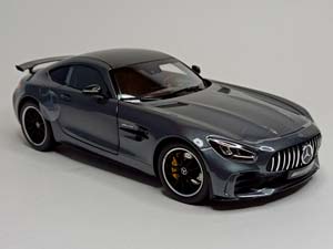 MERCEDES AMG GT R 1:18 ДИЛЕРСКИЙ — фото 9