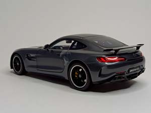 MERCEDES AMG GT R 1:18 ДИЛЕРСКИЙ — фото 2