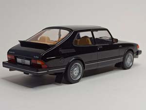 SAAB 900 TURBO 1975 BLACK 1:18 MCG — фото 5