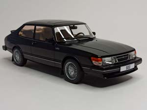 SAAB 900 TURBO 1975 BLACK 1:18 MCG — фото 7