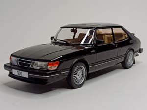 SAAB 900 TURBO 1975 BLACK 1:18 MCG — фото 9