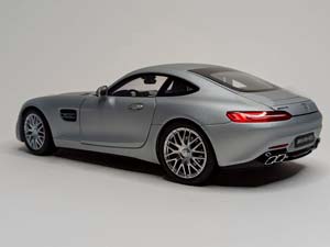 MERCEDES AMG GT S 1:18 ДИЛЕРСКИЙ — фото 3