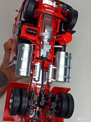 KENWORTH K100 AERODYNE -1976 ROAD KING 1:18 — фото 10