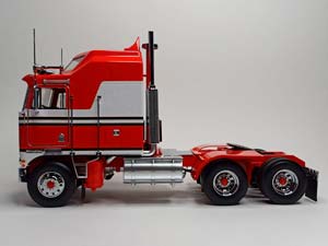 KENWORTH K100 AERODYNE -1976 ROAD KING 1:18 — фото 6