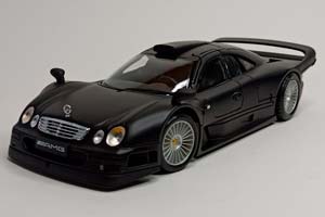 MERCEDES CLK-GTR AMG (STREET VERSION) 1:18 MAISTO