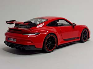PORSCHE 911 GT3 RED 1:18 MAISTO — фото 6