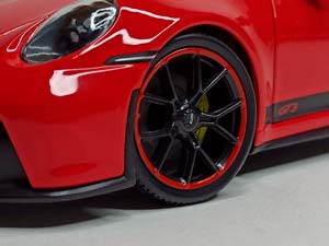 PORSCHE 911 GT3 RED 1:18 MAISTO — фото 9