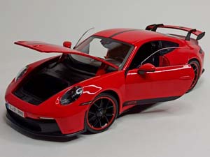 PORSCHE 911 GT3 RED 1:18 MAISTO — фото 2