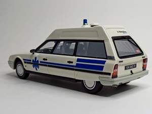 CITROEN CX BREAK 1:18 OTTOMOBILE (ДЕФЕКТ) — фото 2