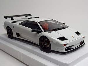 LAMBORGHINI DIABLO SVR WHITE 1:18 AUTOART — фото 7