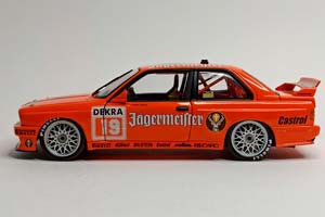 BMW M3 JAGERMEISTER #19 (E30) 1:18 MINICHAMPS — фото 5