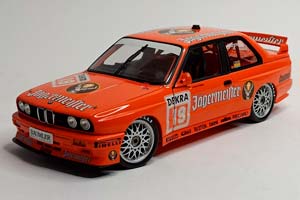 BMW M3 JAGERMEISTER #19 (E30) 1:18 MINICHAMPS