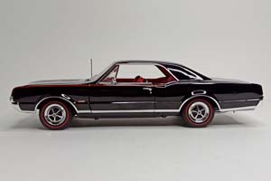 OLDSMOBILE 442 W-30 BLACK 1967 GMP/ACME 1:18 — фото 5