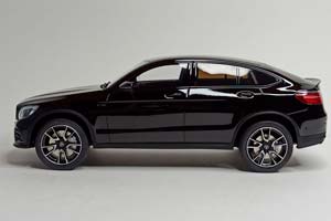 MERCEDES AMG GLC 43 COUPE 1:18 GT SPIRIT — фото 2