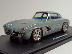 MERCEDES 300 SL GULLWING S-KLUB 1:18 GT SPIRIT
