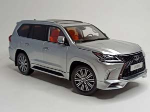 LEXUS LX 570 SILVER 1:18 LCD — фото 4