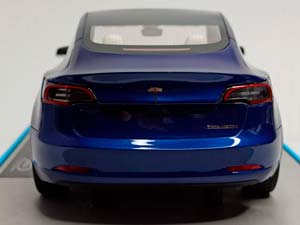 TESLA MODEL 3 BLUE 1:18 ЛИМИТ 500ШТ — фото 3