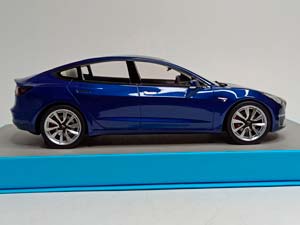 TESLA MODEL 3 BLUE 1:18 ЛИМИТ 500ШТ — фото 6