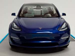 TESLA MODEL 3 BLUE 1:18 ЛИМИТ 500ШТ — фото 7