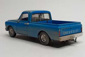 CHEVROLET C-10 PICKUP 1971 GREENLIGHT 1:24 — фото 7
