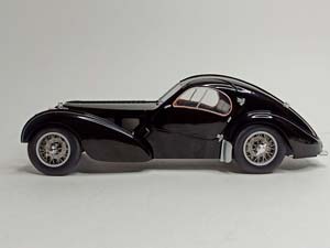 BUGATTI TYP 57 SC ATLANTIC 1:18 SOLIDO — фото 6