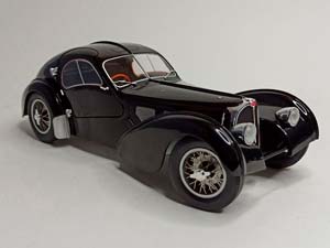 BUGATTI TYP 57 SC ATLANTIC 1:18 SOLIDO — фото 9