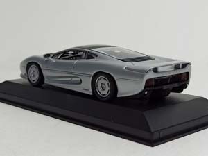 JAGUAR XJ 220- 1991 MAXICHAMPS 1:43 — фото 3