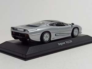 JAGUAR XJ 220- 1991 MAXICHAMPS 1:43 — фото 5