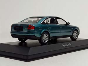 AUDI A6 (C5) MAXICHAMPS 1:43 — фото 5