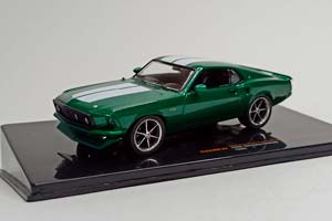 FORD MUSTANG CUSTOM -1969 IXO 1:43