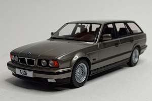 BMW 530I TOURING -1991 (E34):MCG 1:18 — фото 1