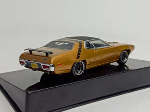 PLYMOUTH GTX RUNNER 1971 IXO 1:43 — фото 4