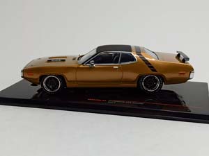 PLYMOUTH GTX RUNNER 1971 IXO 1:43 — фото 2