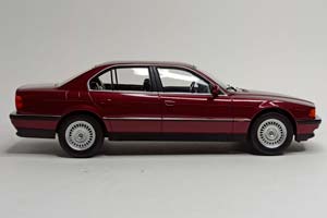 BMW 740I (E38) -1994 БОРДОВЫЙ 1:18 KK SCALE — фото 3