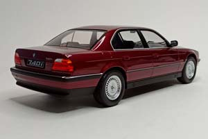 BMW 740I (E38) -1994 БОРДОВЫЙ 1:18 KK SCALE — фото 4