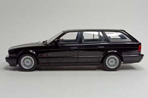 BMW 540I TOURING - 1991 (E34) MCG 1:18 — фото 2