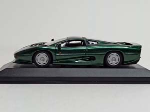 JAGUAR XJ 220 1991 GREEN 1:43 MAXICHAMPS — фото 2