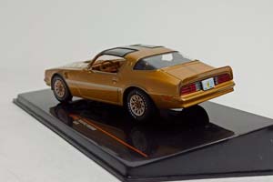 PONTIAC FIREBIRD TRANS AM 1:43 IXO — фото 3