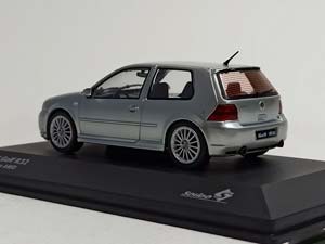 VW VOLKSWAGEN GOLF R32 4MOTION AWD 1:43 SOLIDO — фото 3
