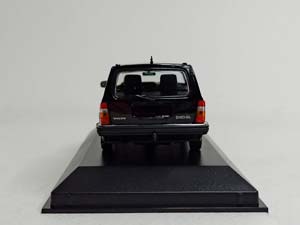 VOLVO 240 GL BREAK MAXICHAMPS 1:43 — фото 4