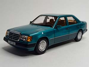 MERCEDES 230E (W124) 1989 BERYL METALIC NOREV 1:18