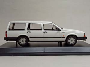 VOLVO 740 GL BREAK 1986 MINICHAMPS 1:18 — фото 7